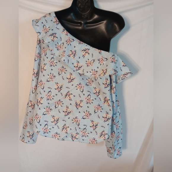 No Comment NWT Women's Large One Shoulder Floral Blouse - Picture 2 of 8